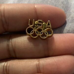 Vintage USA🇺🇸Olympic Gold Pin unisex